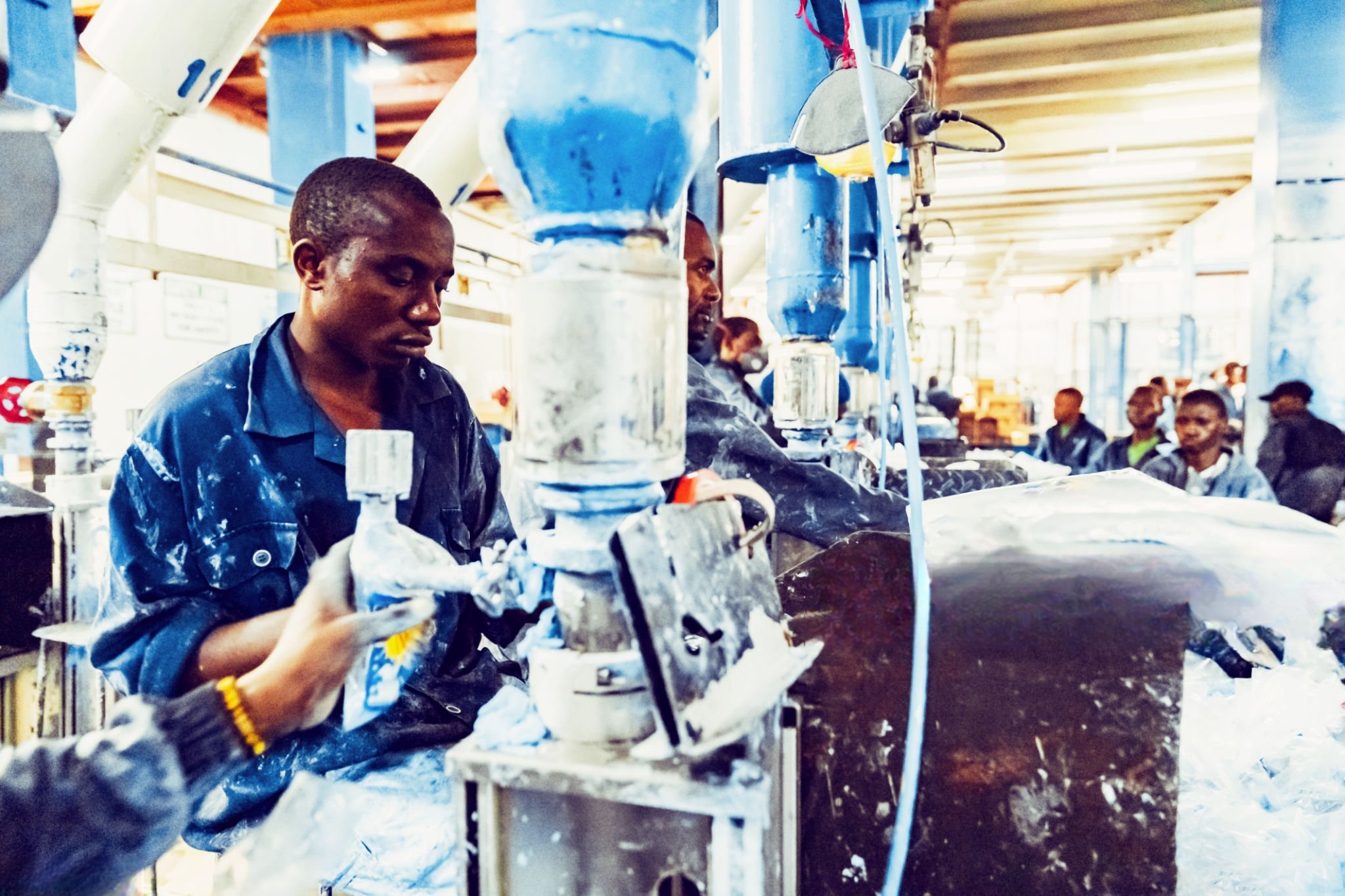 manual weighing ingredients